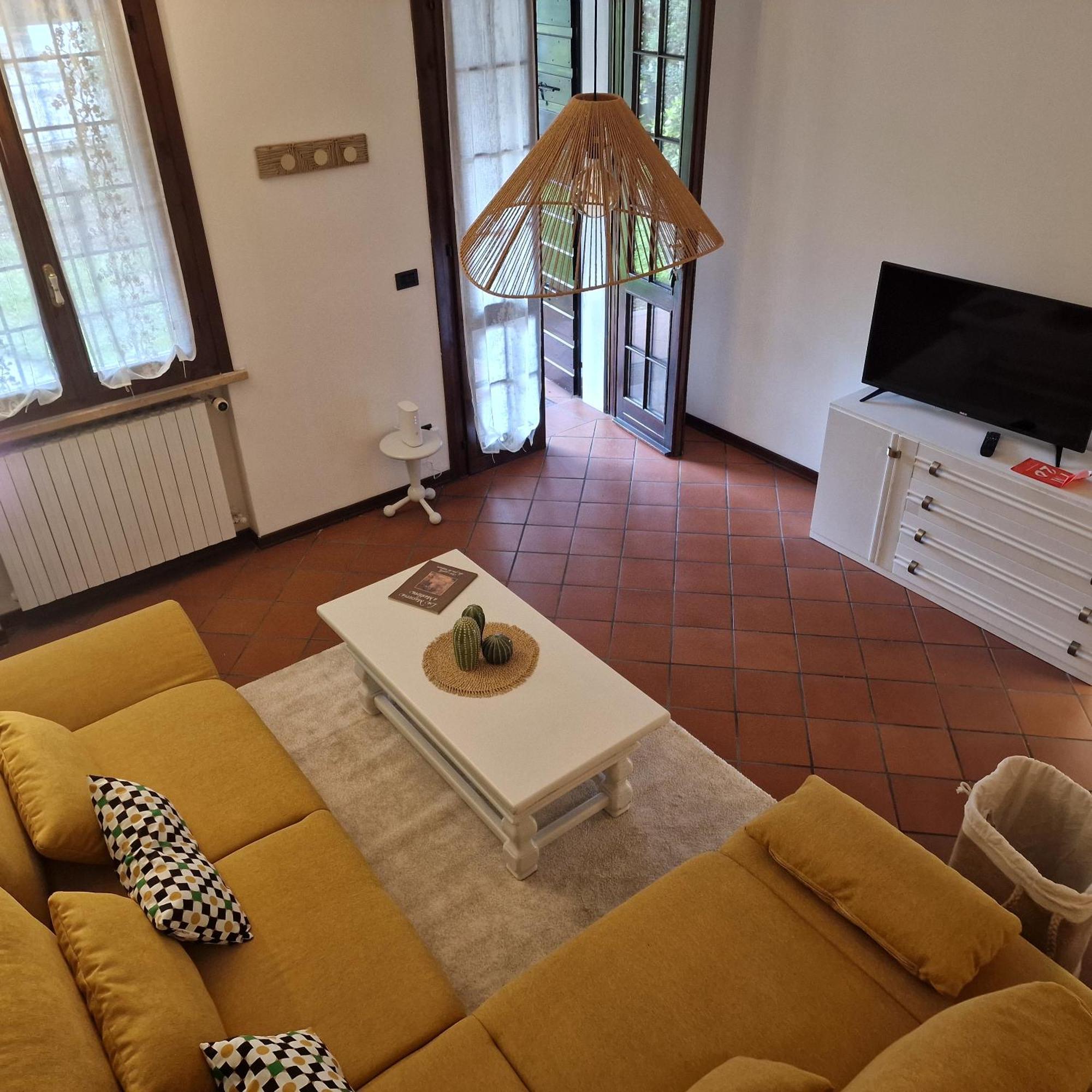 Residenza Vittoria Villa Bagnolo San Vito ภายนอก รูปภาพ