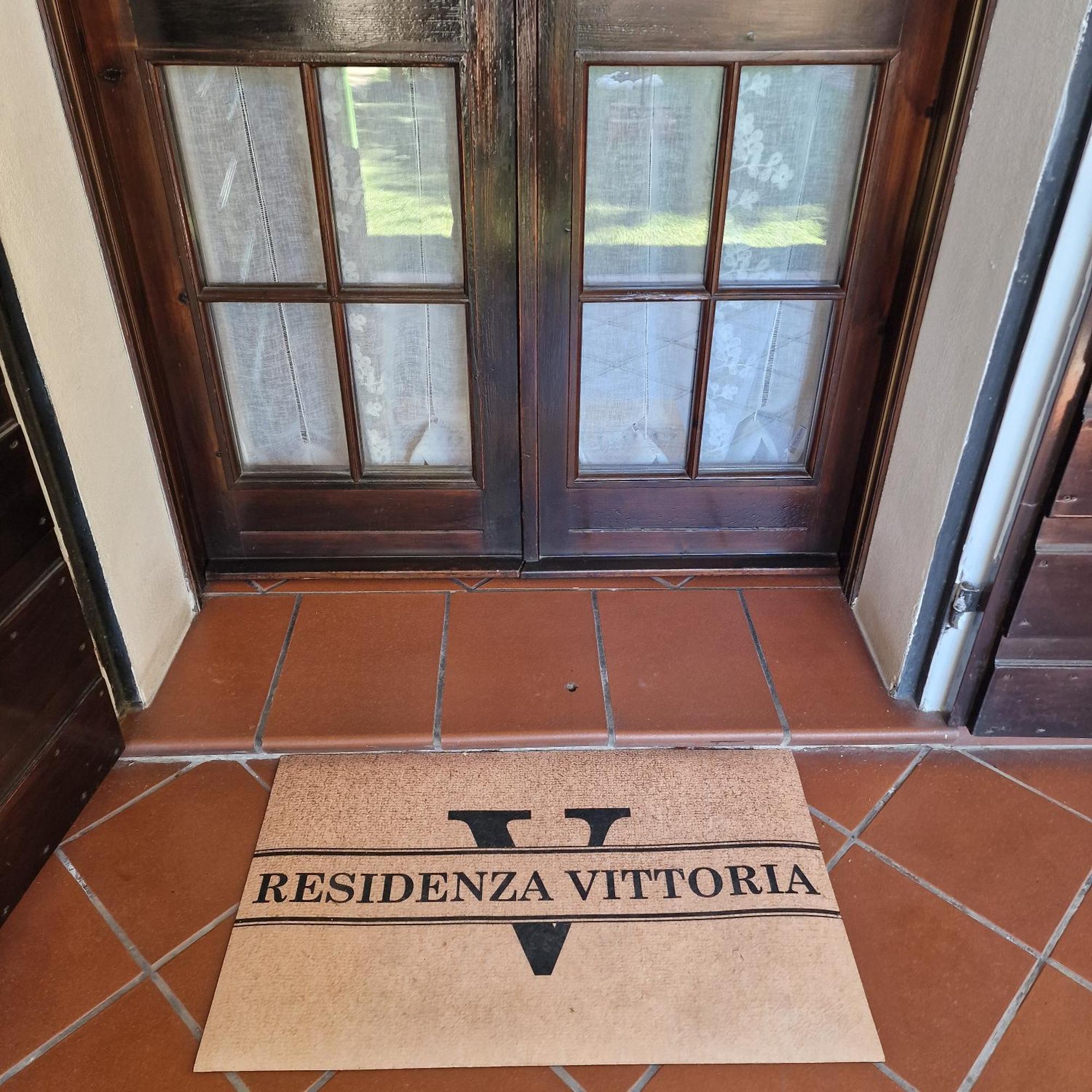 Residenza Vittoria Villa Bagnolo San Vito ภายนอก รูปภาพ